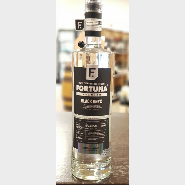 Fortuna Premium Black Onyx Vodka 40%